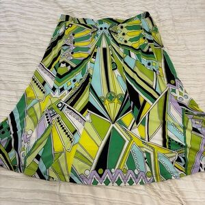 Vintage Geometric Green Skirt. MIDI length. Lined. Super cool with retro vibe
